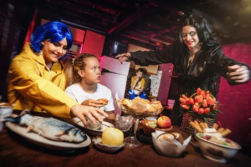 Coraline in the Land of Nightmares